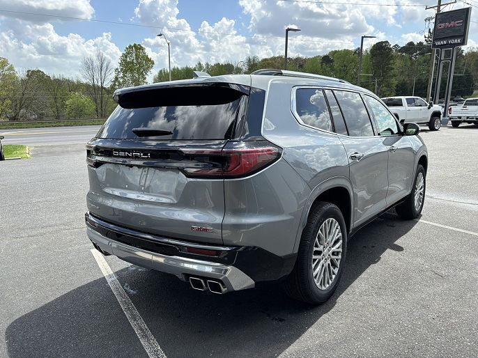 2025 GMC Acadia
