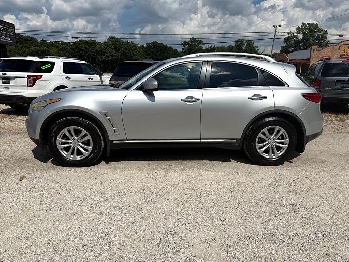 2010 Infiniti FX35