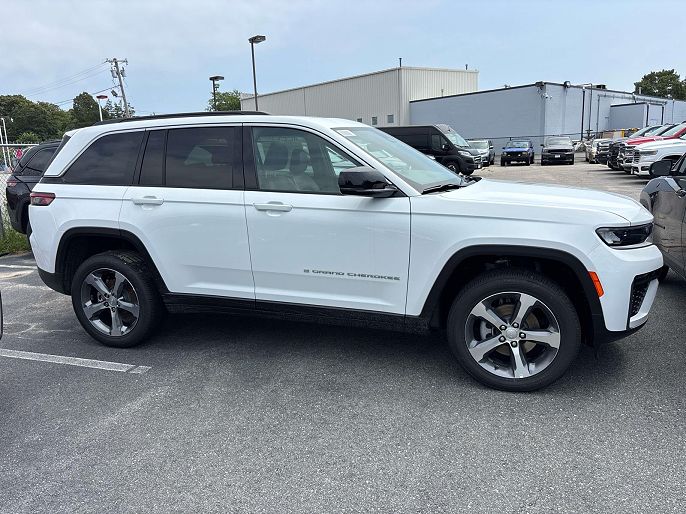 2026 Jeep Grand Cherokee