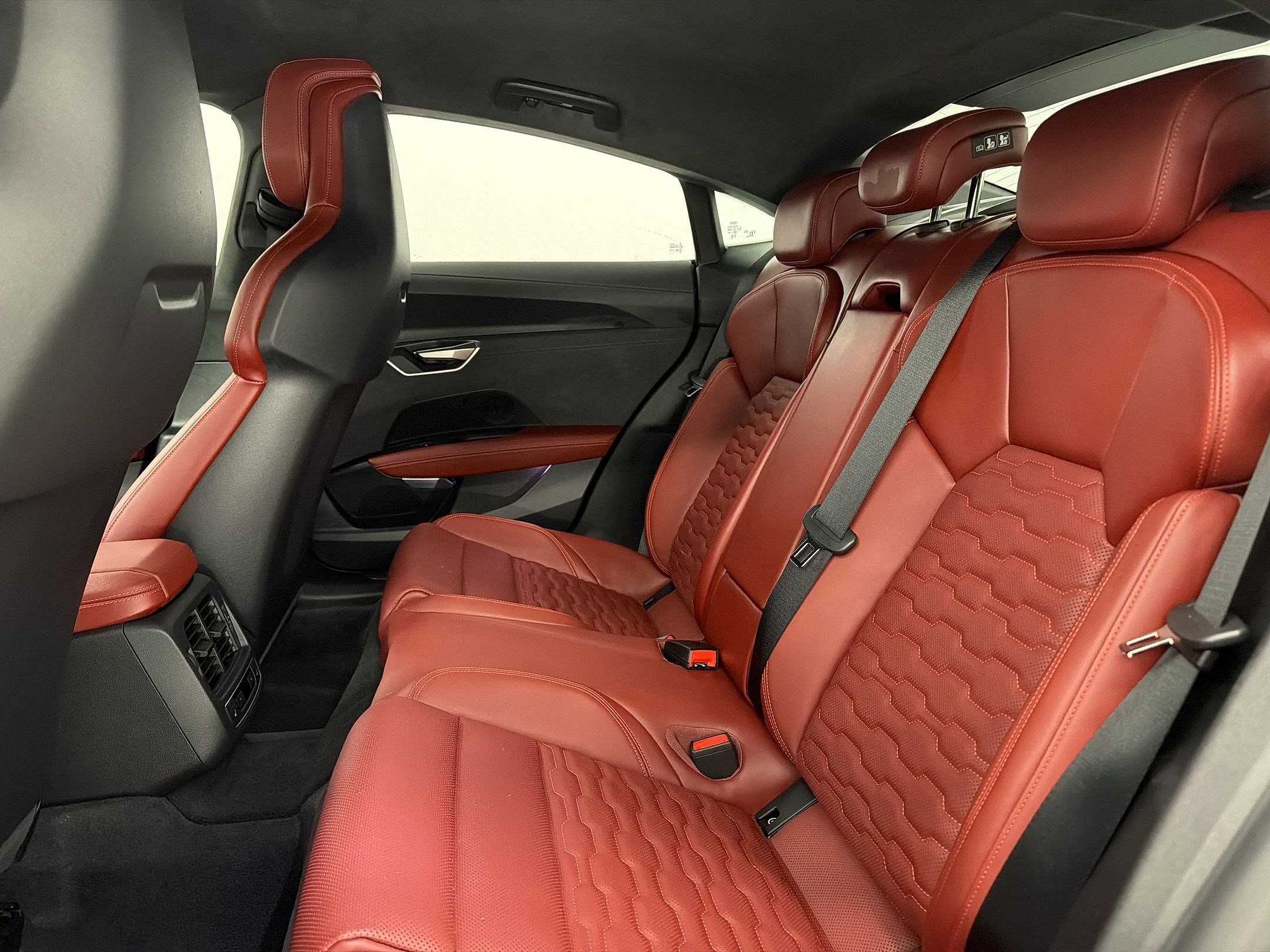 2024 Audi e-tron GT