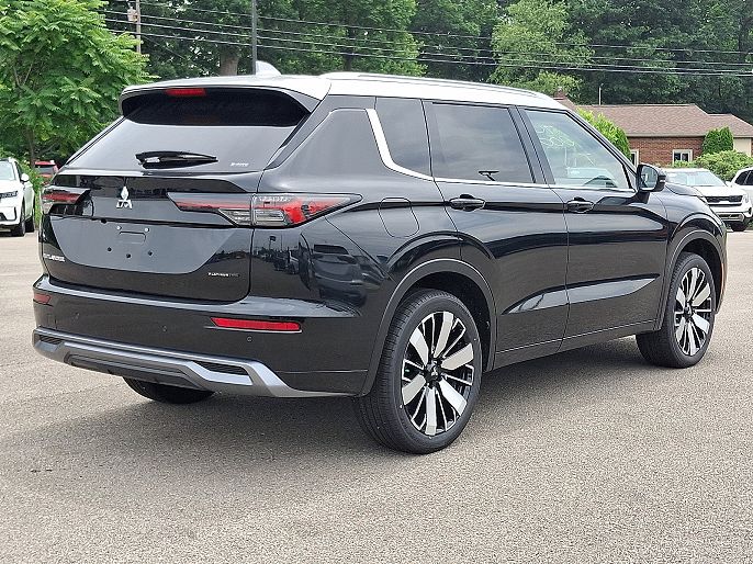 2025 Mitsubishi Outlander