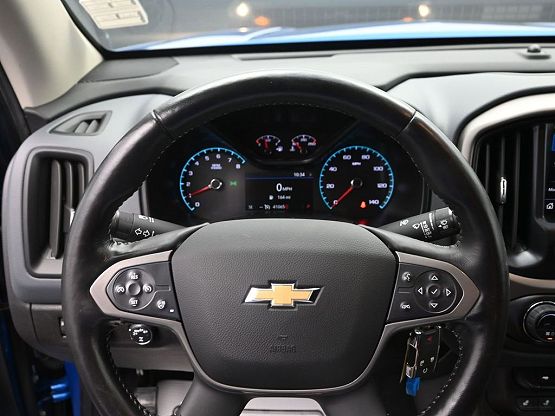 2022 Chevrolet Colorado Z71 photo 11