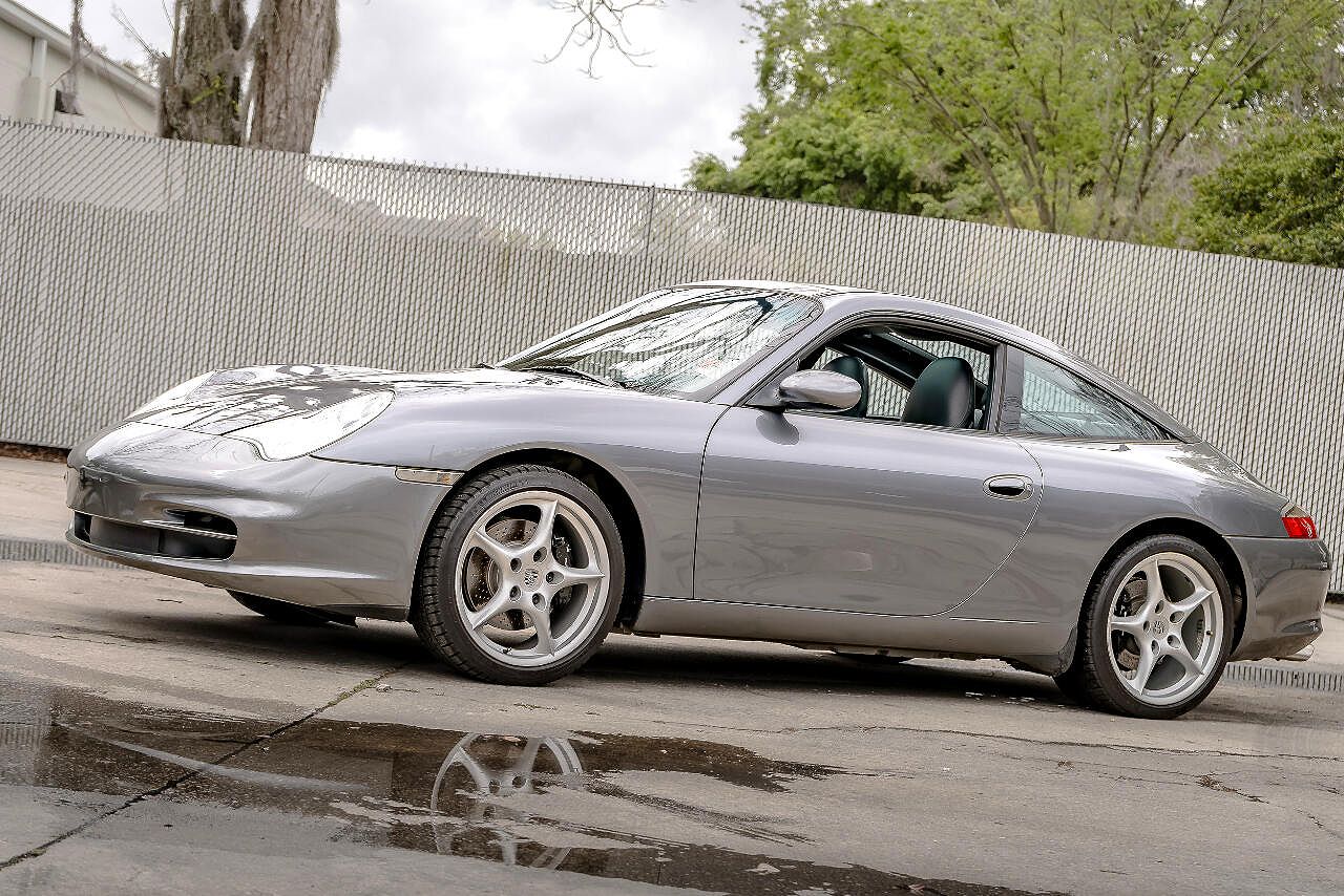 2003 Porsche 911 Targa image 10