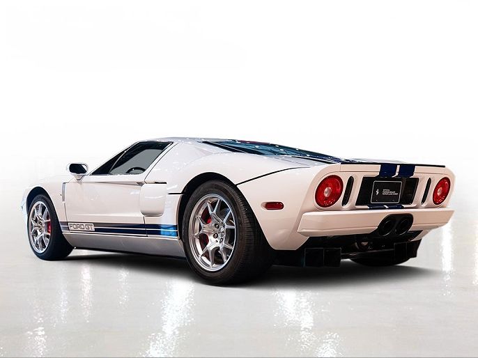 2005 Ford GT