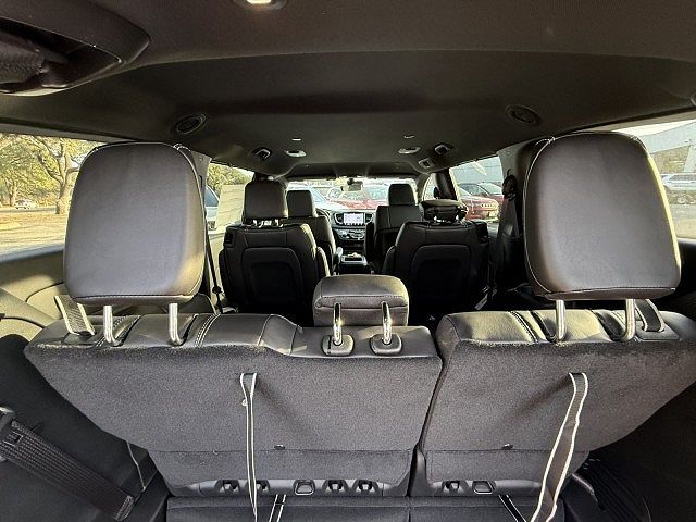 2026 Chrysler Voyager
