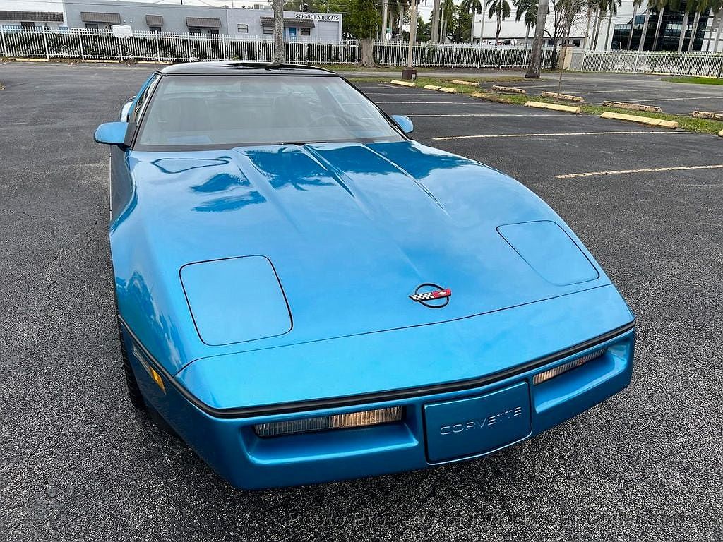 1987 Chevrolet Corvette null image 14