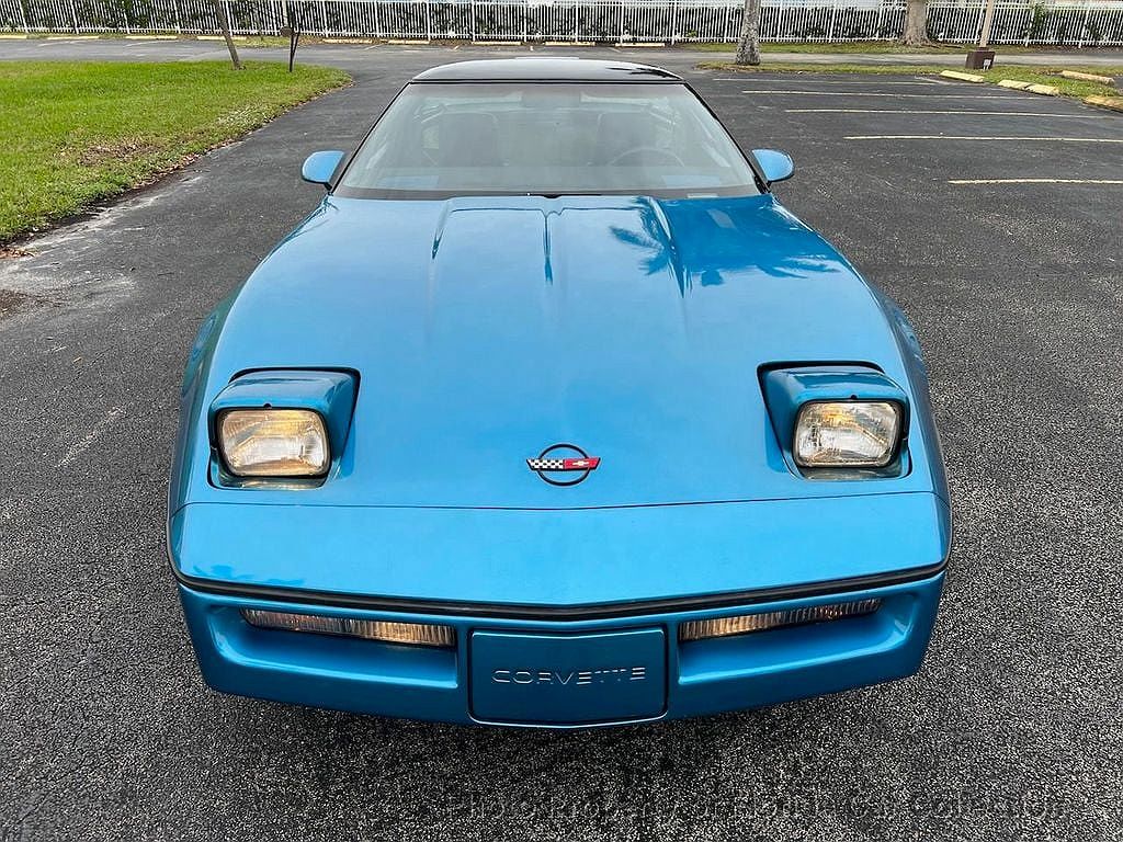 1987 Chevrolet Corvette null image 39
