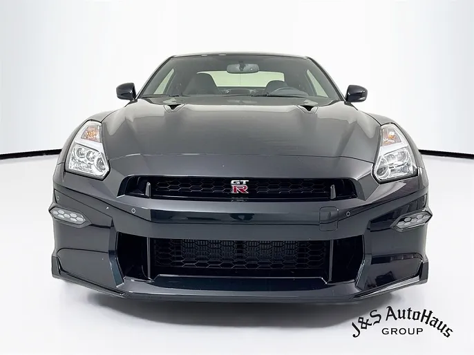 2024 Nissan GT-R