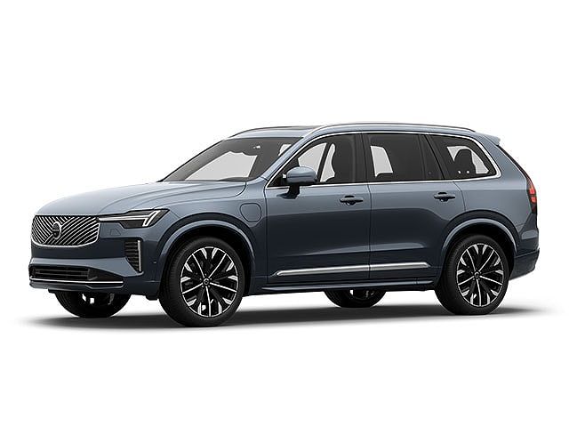 New 2025 Volvo XC90 ($82,405) | CarStory