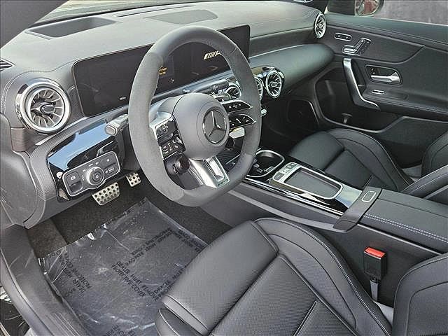 2025 Mercedes-Benz CLA