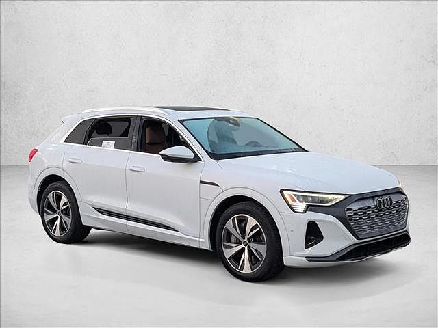 2024 Audi Q8 e-tron