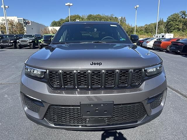 2025 Jeep Grand Cherokee