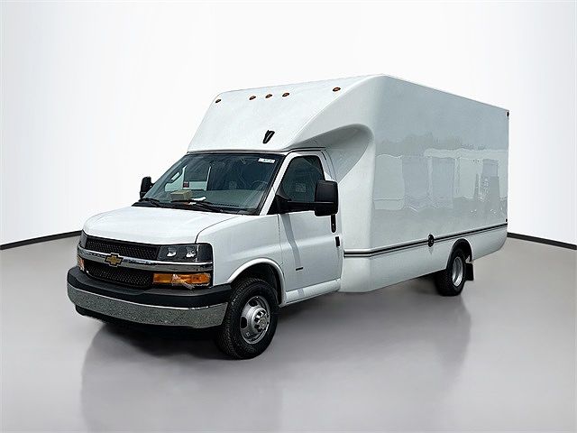 2025 Chevrolet Express