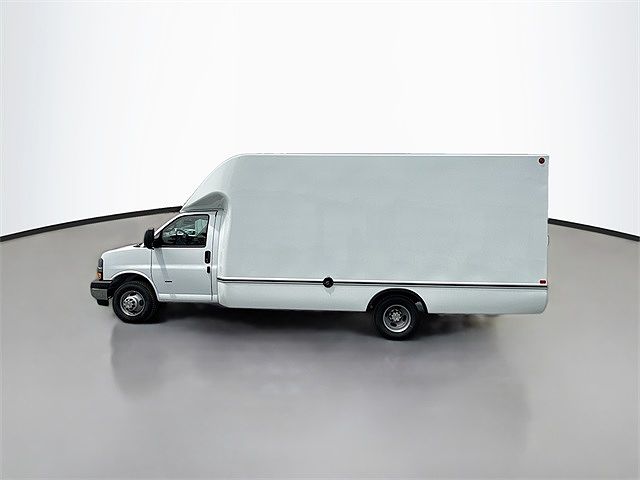2025 Chevrolet Express