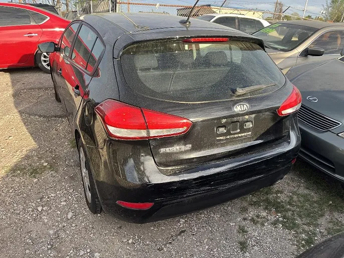 2016 Kia Forte5