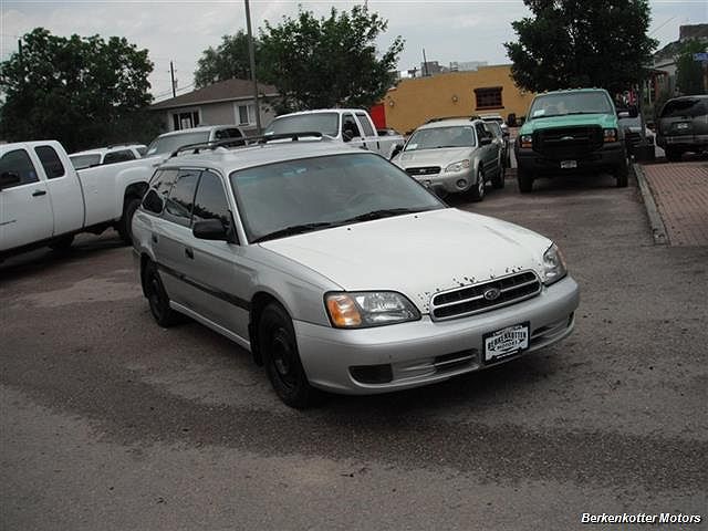 2002 Subaru Legacy L image 0