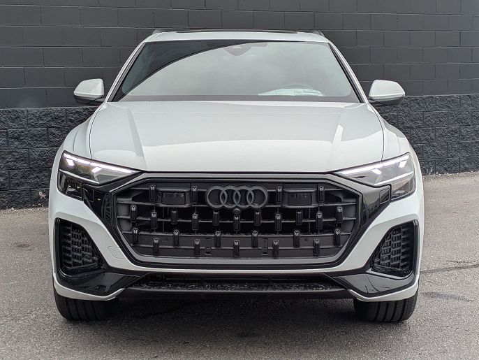 2026 Audi Q8