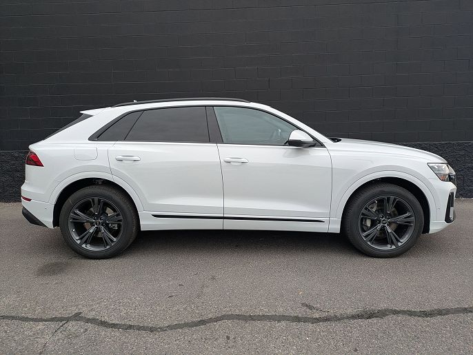 2026 Audi Q8