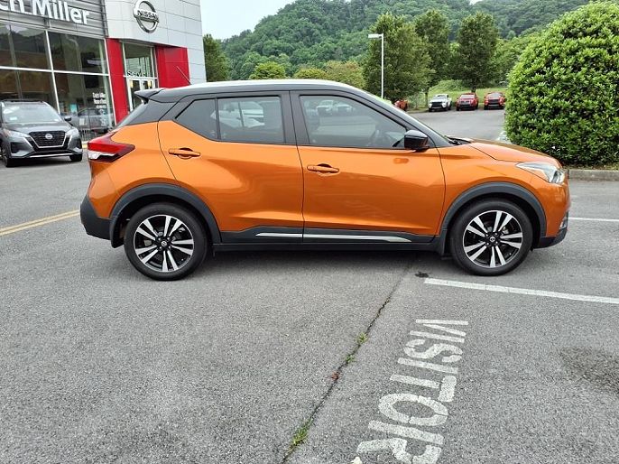 2020 Nissan Kicks