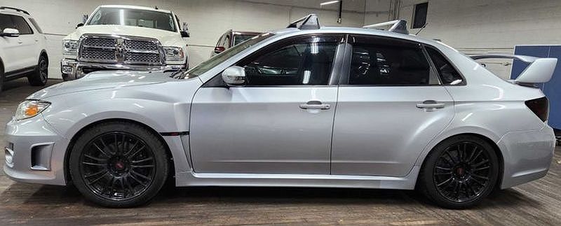 2013 Subaru Impreza WRX STI image 8