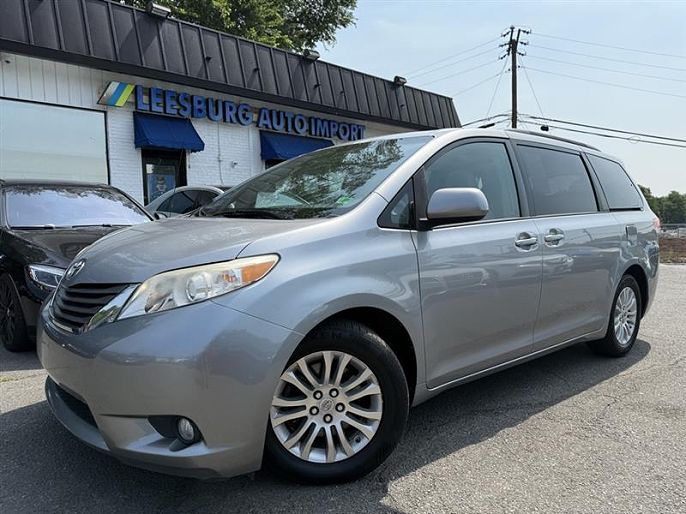 2012 Toyota Sienna