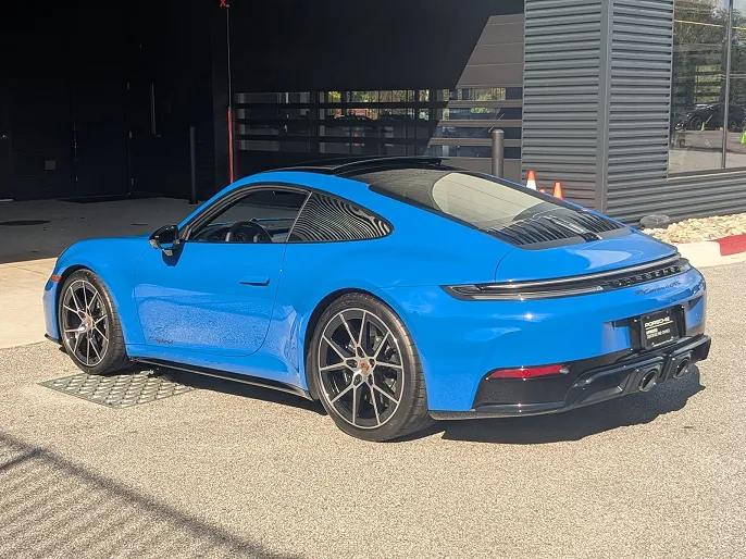 2025 Porsche 911