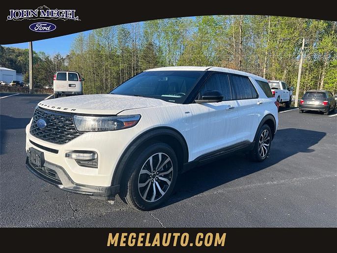 2022 Ford Explorer