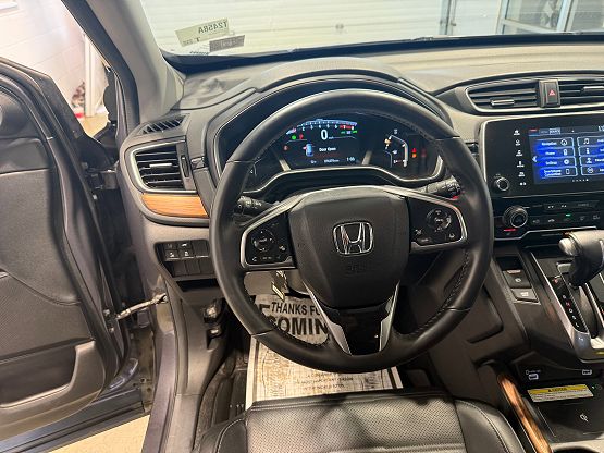 2022 Honda CR-V Touring photo 2