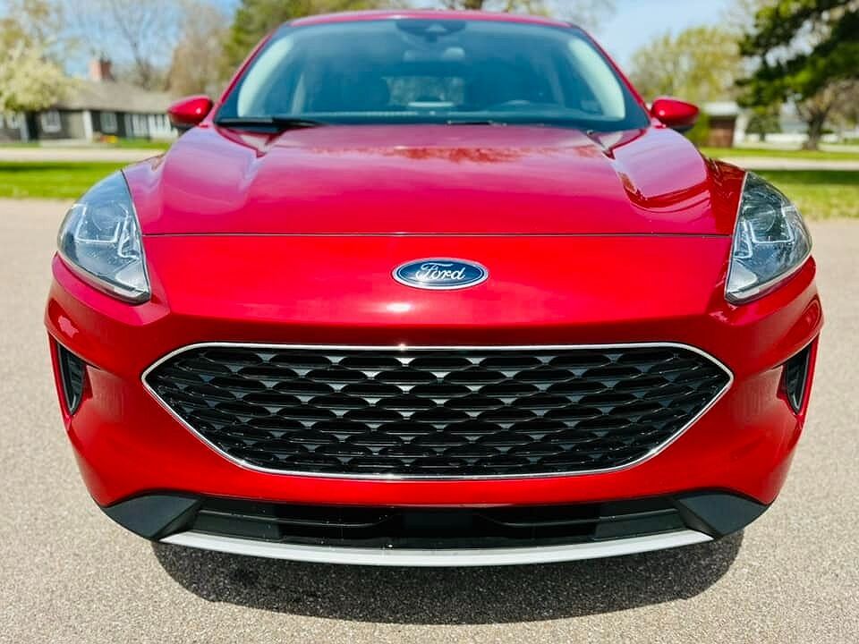 2020 Ford Escape SE image 4