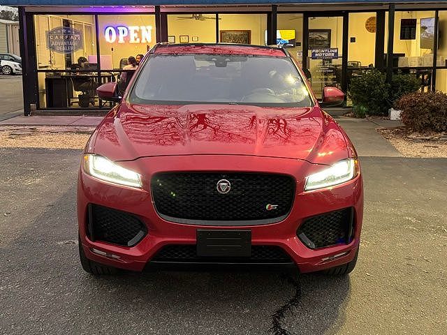 2019 Jaguar F-Pace