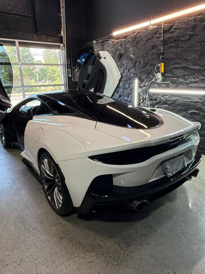 2021 Mclaren GT