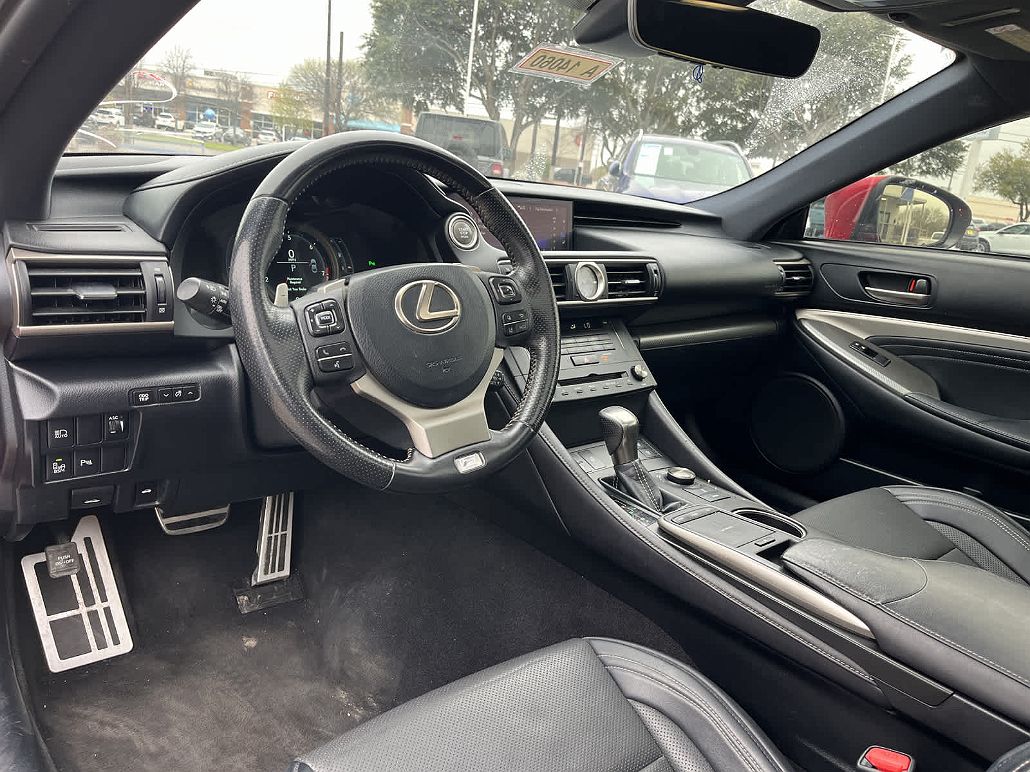2018 Lexus RC 300 image 4