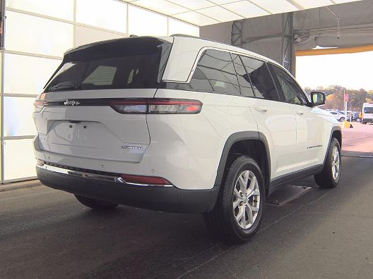 2022 Jeep Grand Cherokee