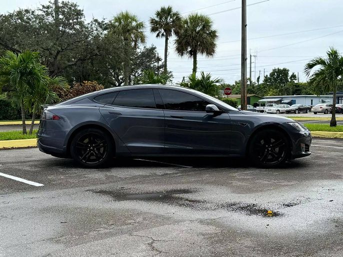 2016 Tesla Model S