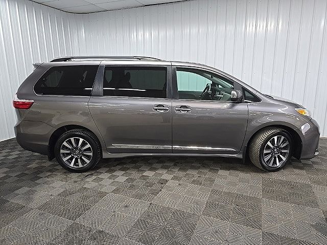 2019 Toyota Sienna