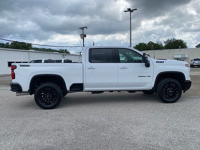 2025 Chevrolet Silverado 3500HD