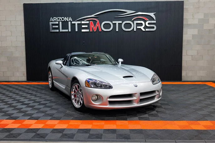 2004 Dodge Viper