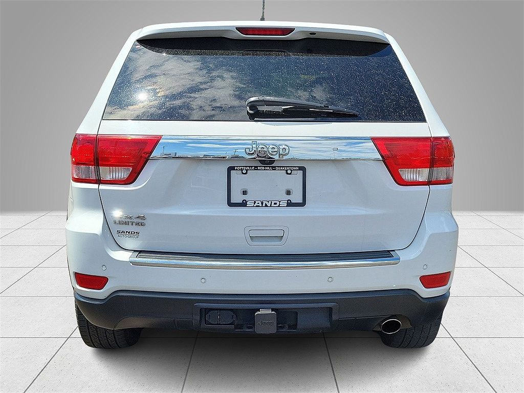 2013 Jeep Grand Cherokee Limited Edition image 4