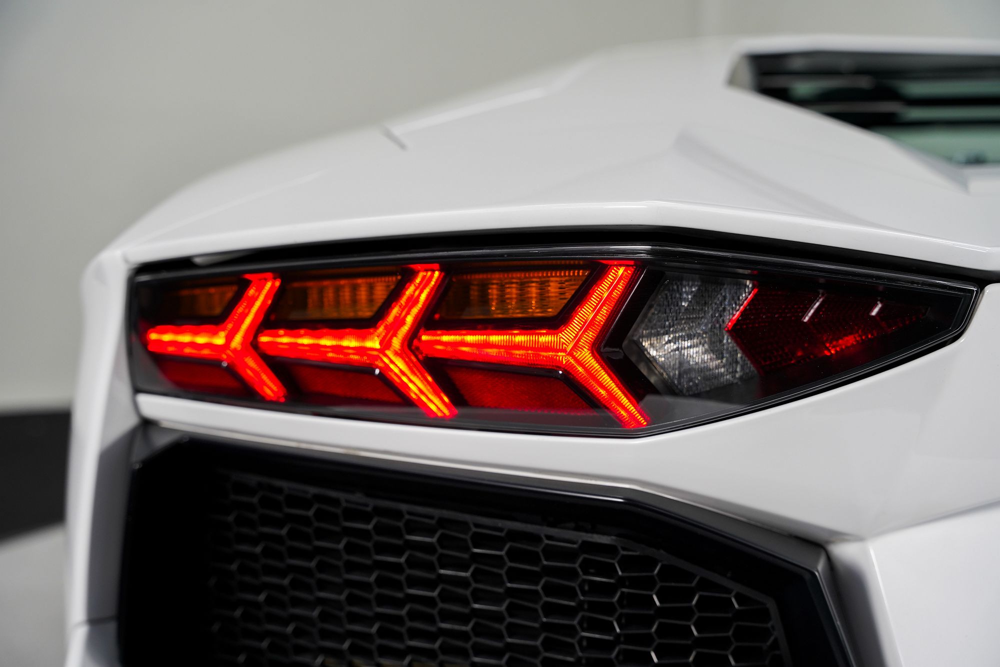 2014 Lamborghini Aventador LP700 image 19