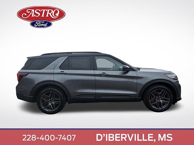 2025 Ford Explorer