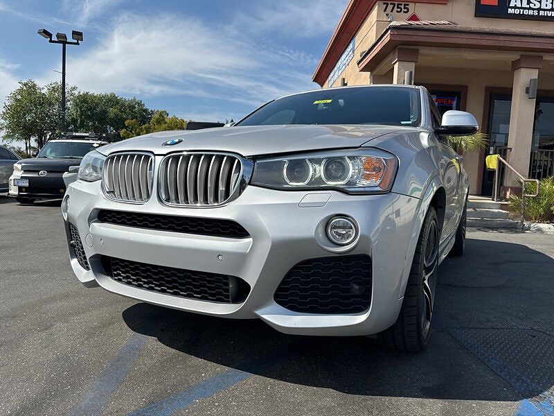 2015 BMW X4 xDrive35i image 2