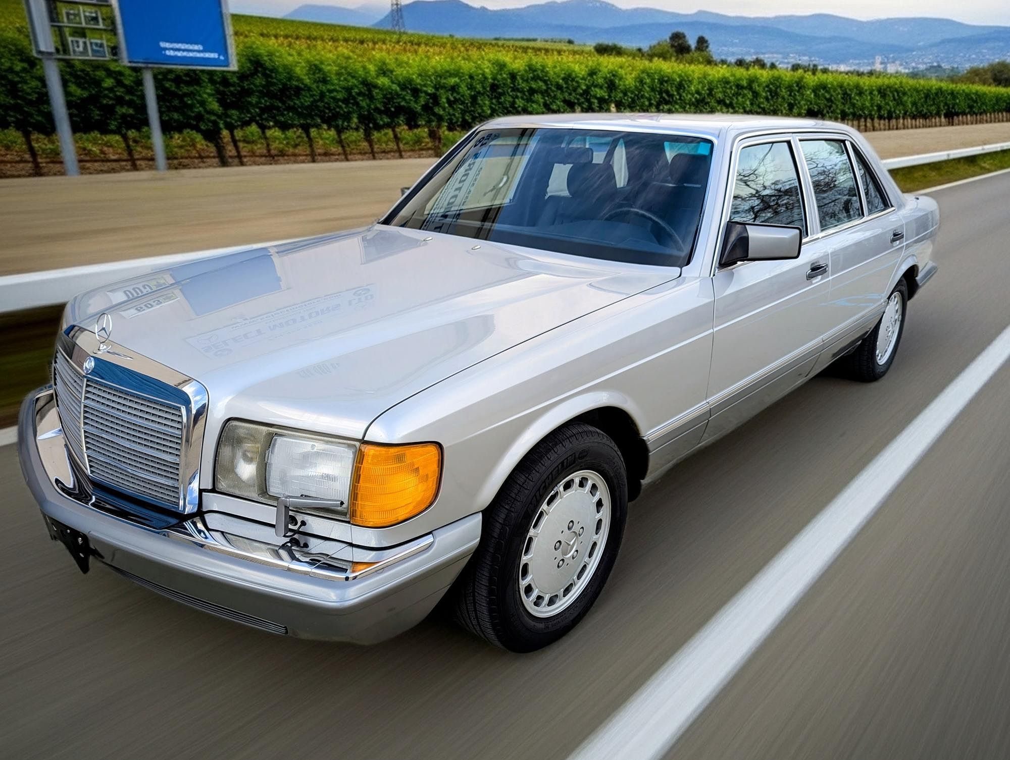 1986 Mercedes-Benz 420