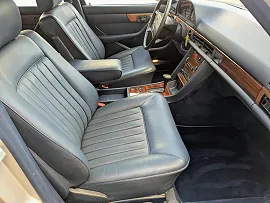 1986 Mercedes-Benz 420