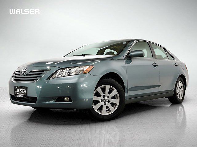 2009 Toyota Camry XLE image 0