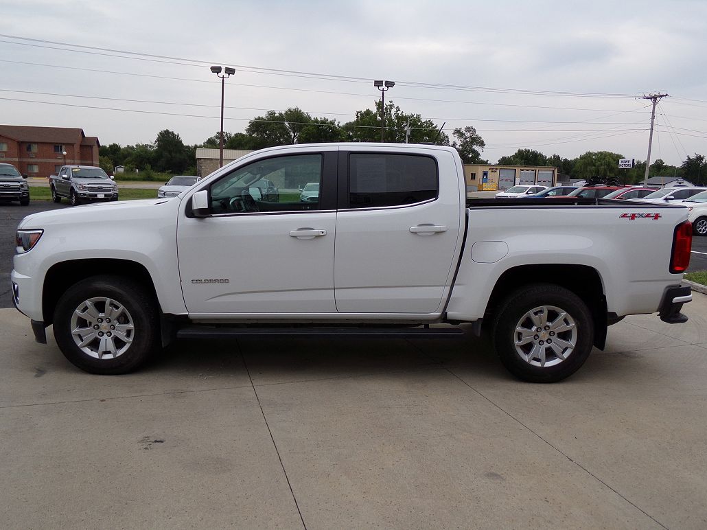 2019 Chevrolet Colorado LT image 3