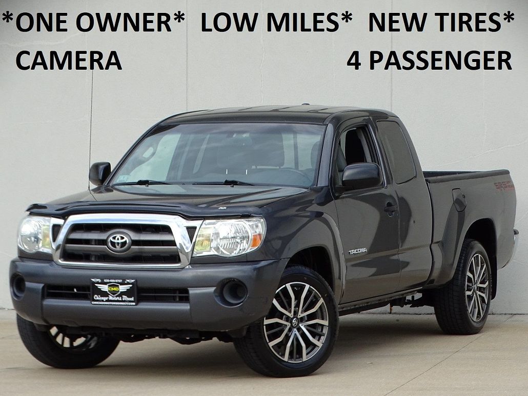 2010 Toyota Tacoma null image 0