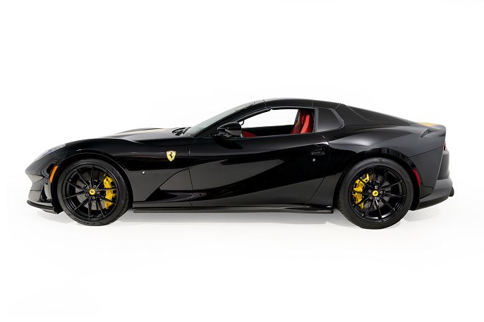 2021 Ferrari 812 GTS