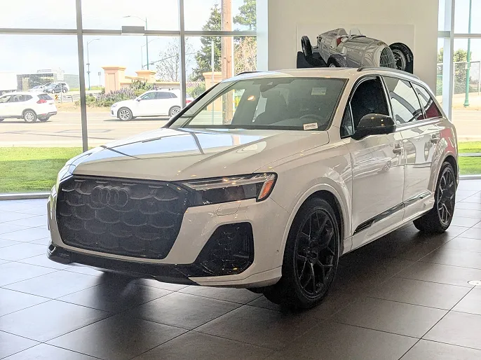 2025 Audi SQ7