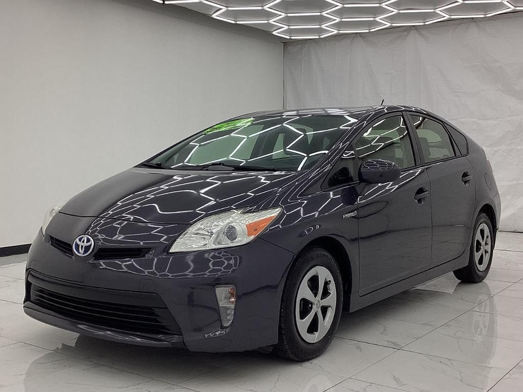 2012 Toyota Prius null image 0