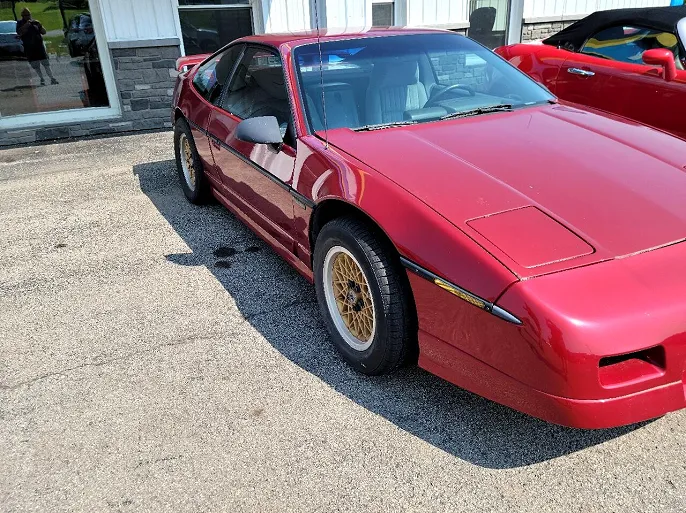 1988 Pontiac Fiero